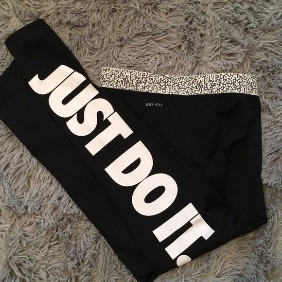 Nike just do it workout leggings - Picture 2 of 2